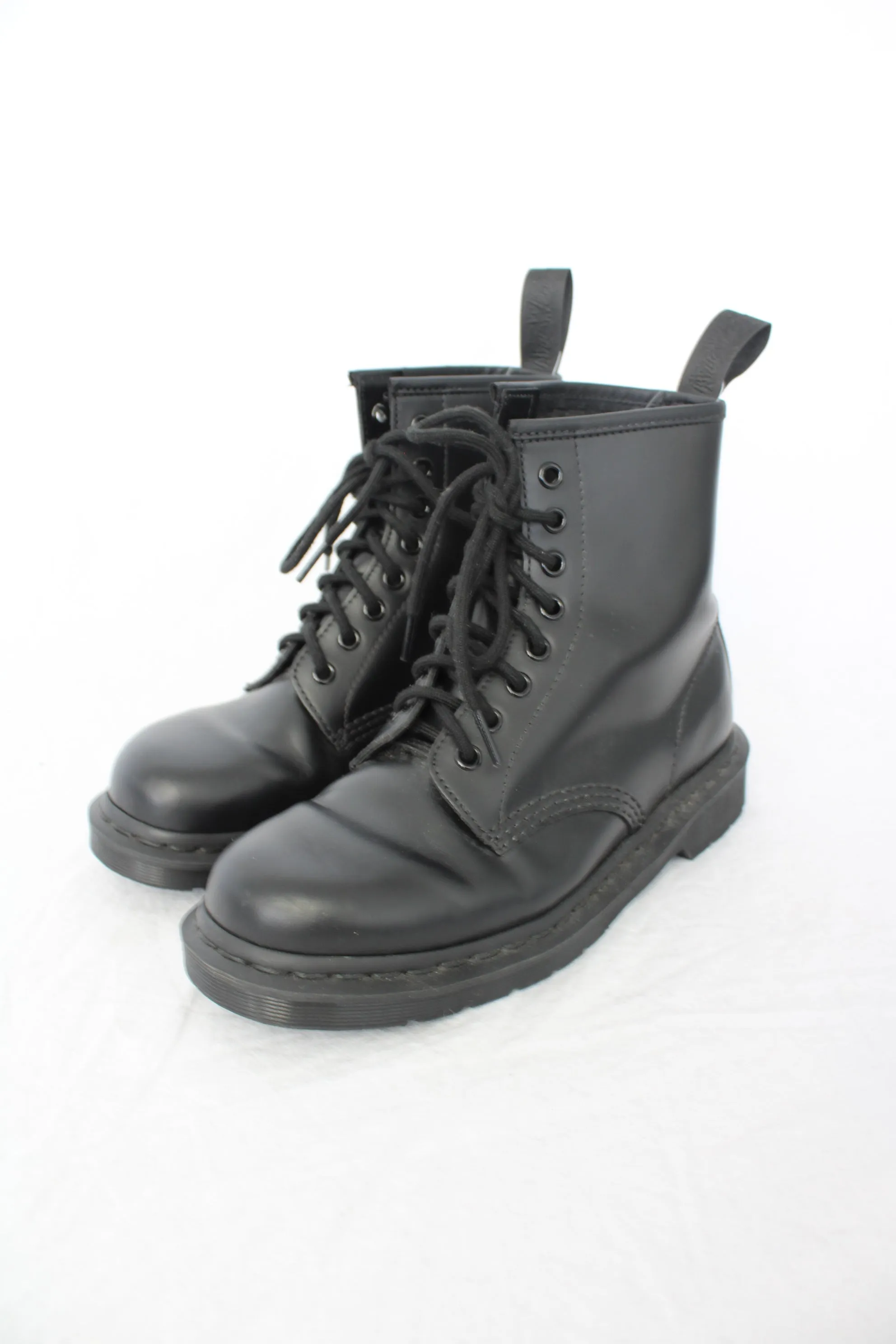 Dr Martnes - 1460 Smooth Leather Mono Boots