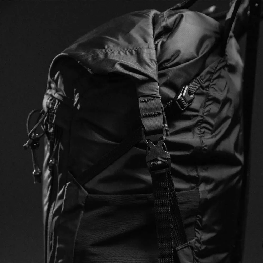 Freerain22 Waterproof Packable Backpack - 22L