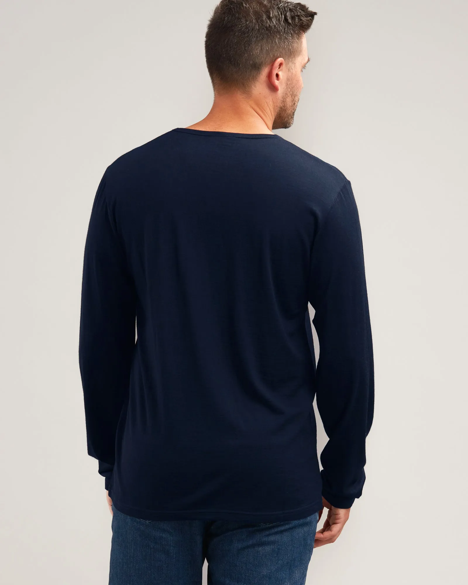 MERINO LONG SLEEVED CREW SHIRT