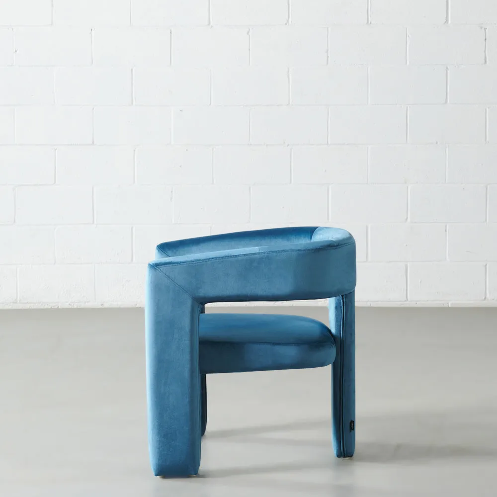 MEZE - Blue Velvet Lounge Chair