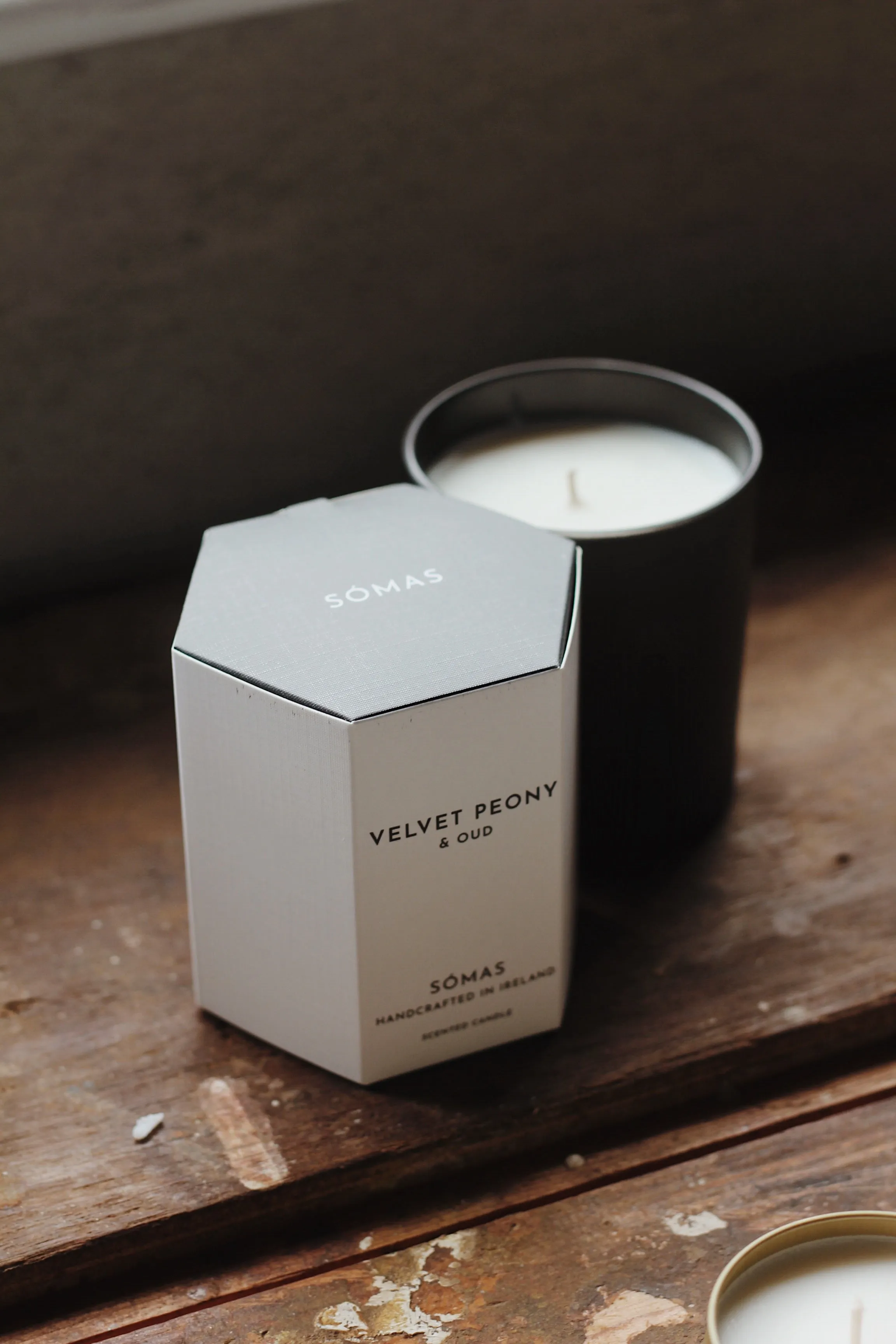 Velvet Peony and Oud Candle